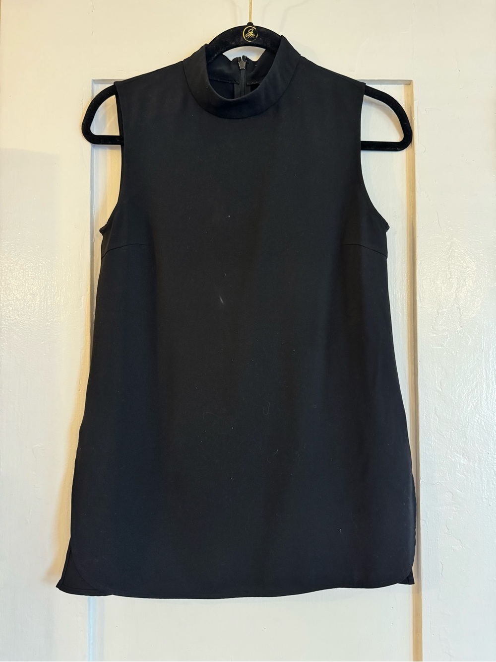 Uniqlo Sleeveless Mock-Neck Black Tunic Blouse XS